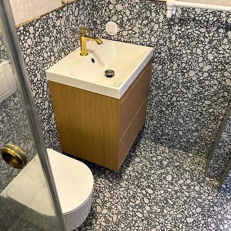 Center Deluxe Blue * Varşova